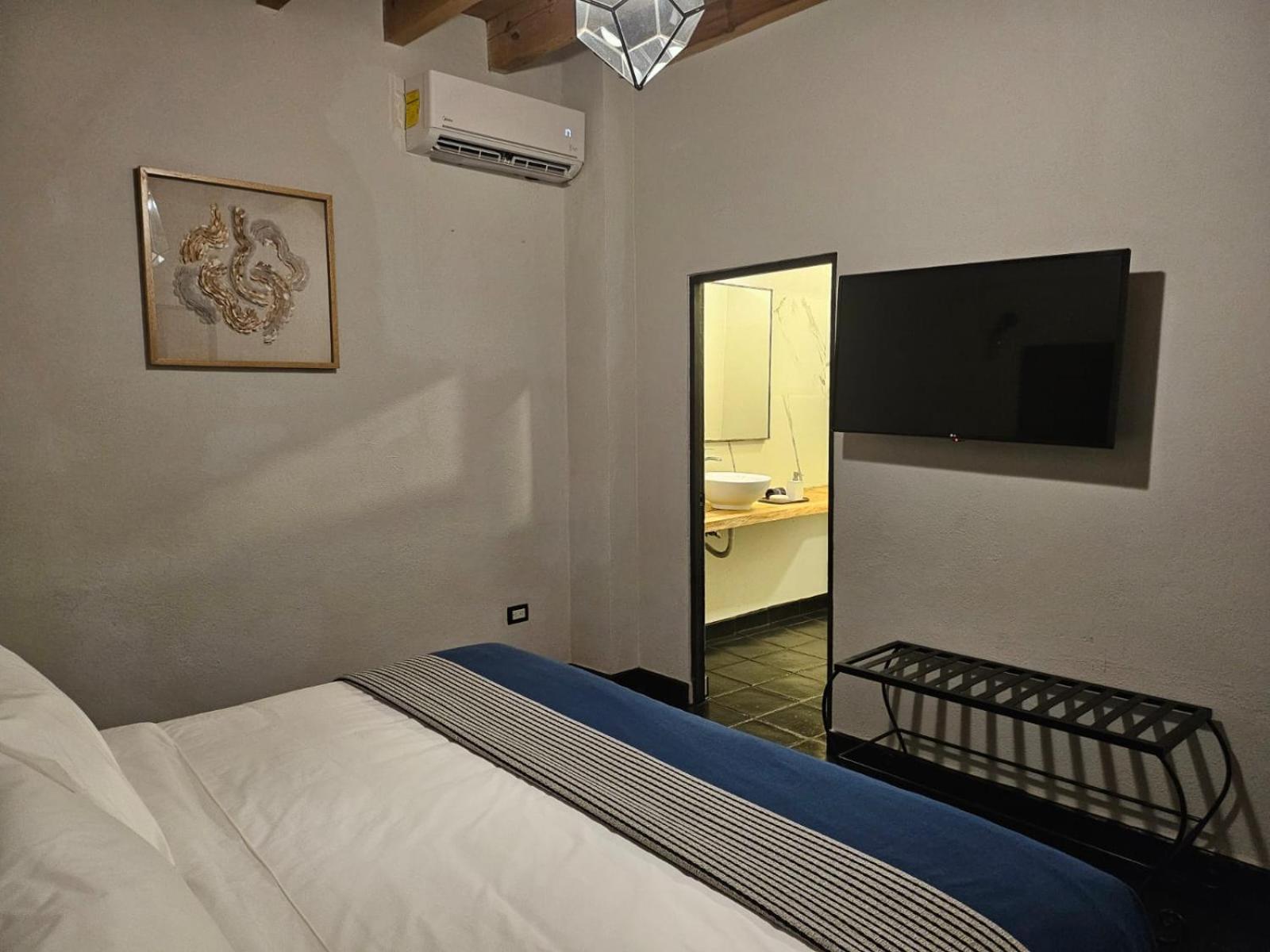 Hotel Maria Bonita ซานมิเกล เด อาเญนเด ภายนอก รูปภาพ